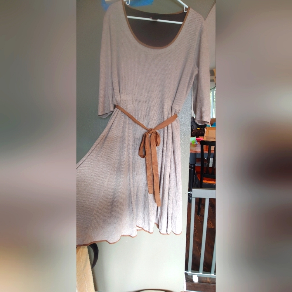 3/4 sleeve dress